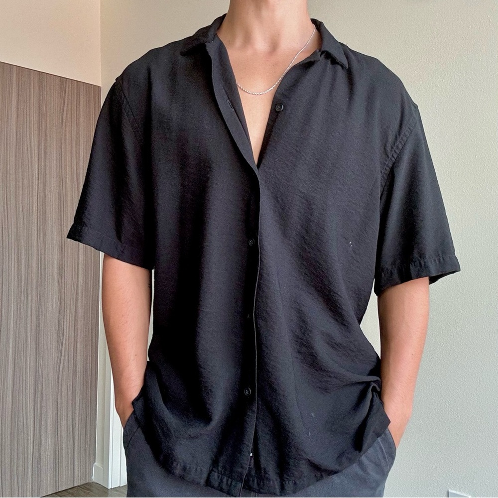 Zara Men's Black Short Sleeve Shirt